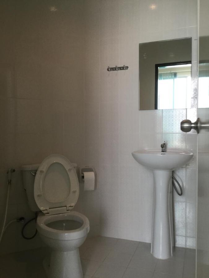 Best Point Condominium Cape Panwa Phuket Bagian luar foto